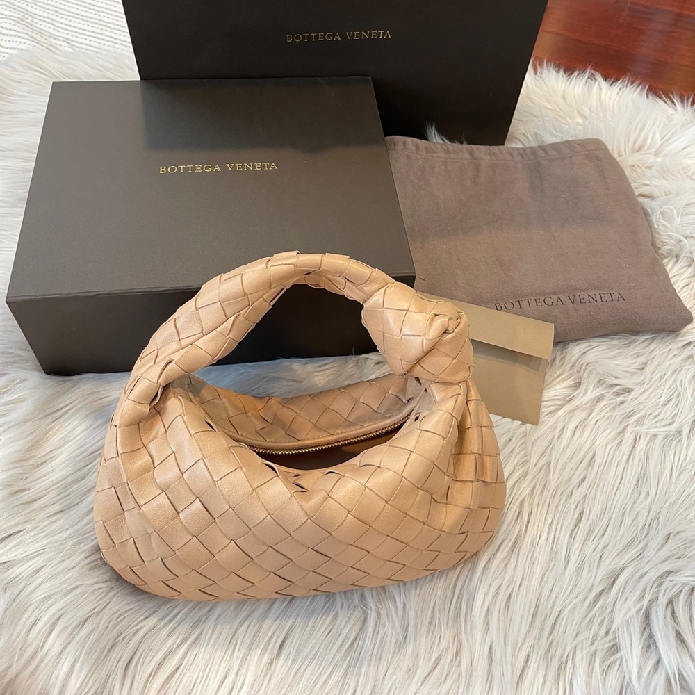 ❌SOLD❌ 100% Authentic Bottega Veneta mini Jodie